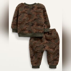 Old NAVY Sherpa Two Piece Set, Sz 6-12 NWT